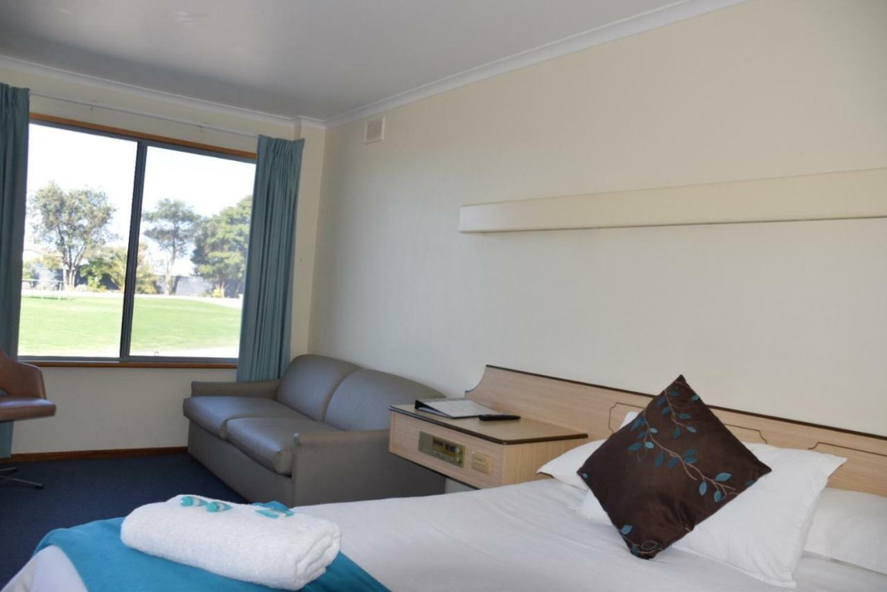 Stansbury Holiday Motel Extérieur photo